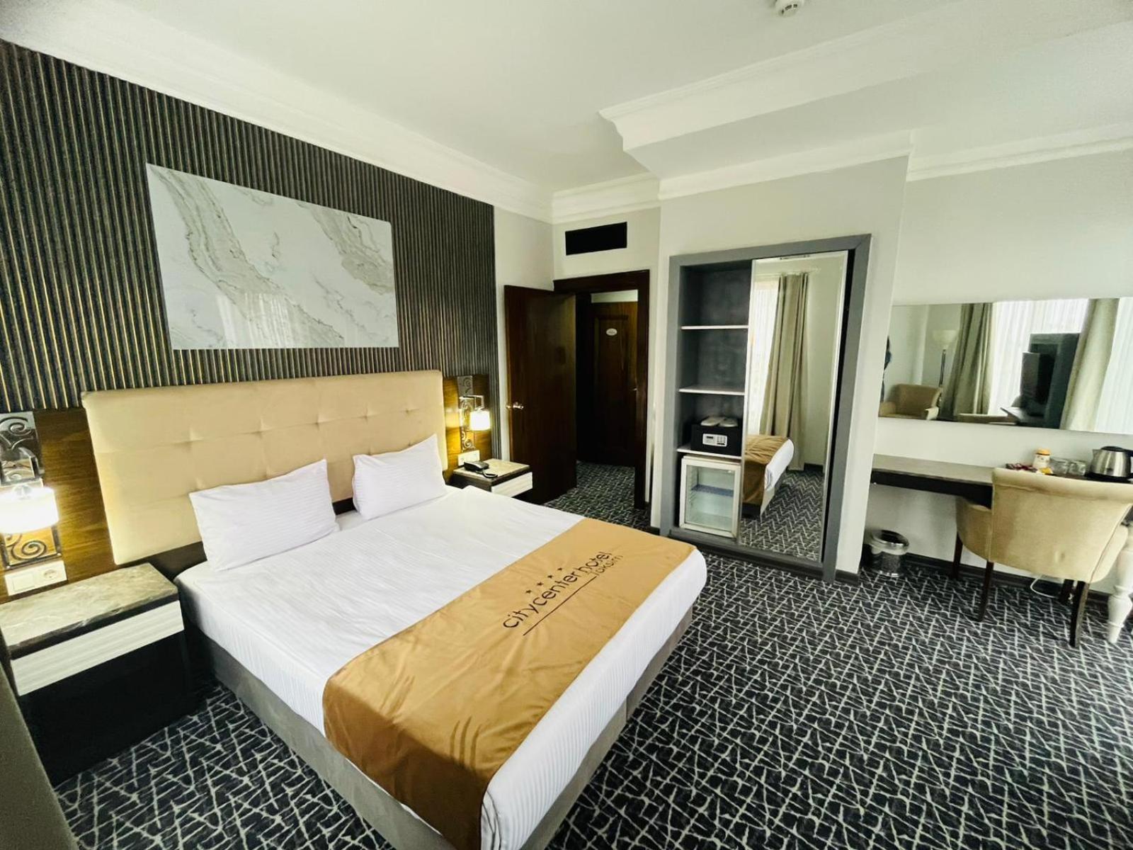 City Center Hotel Taksim Istanbul Exterior photo